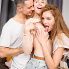 Clockwork Viktoria in 'Vikalita and Clockwork Viktoria Star in Anal Threesome'