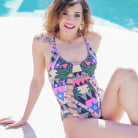 Penelope Cum in 'Hungry Brunette Rims and Fucks Pool Boy'