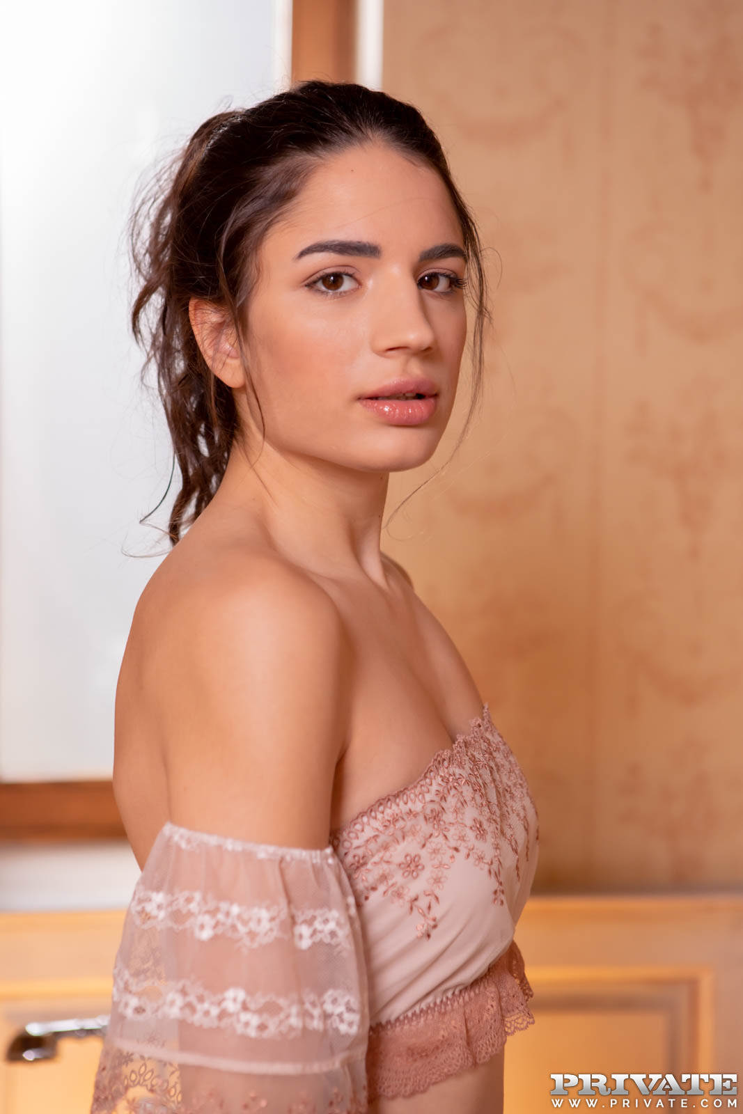 Candie luciani, debut anal